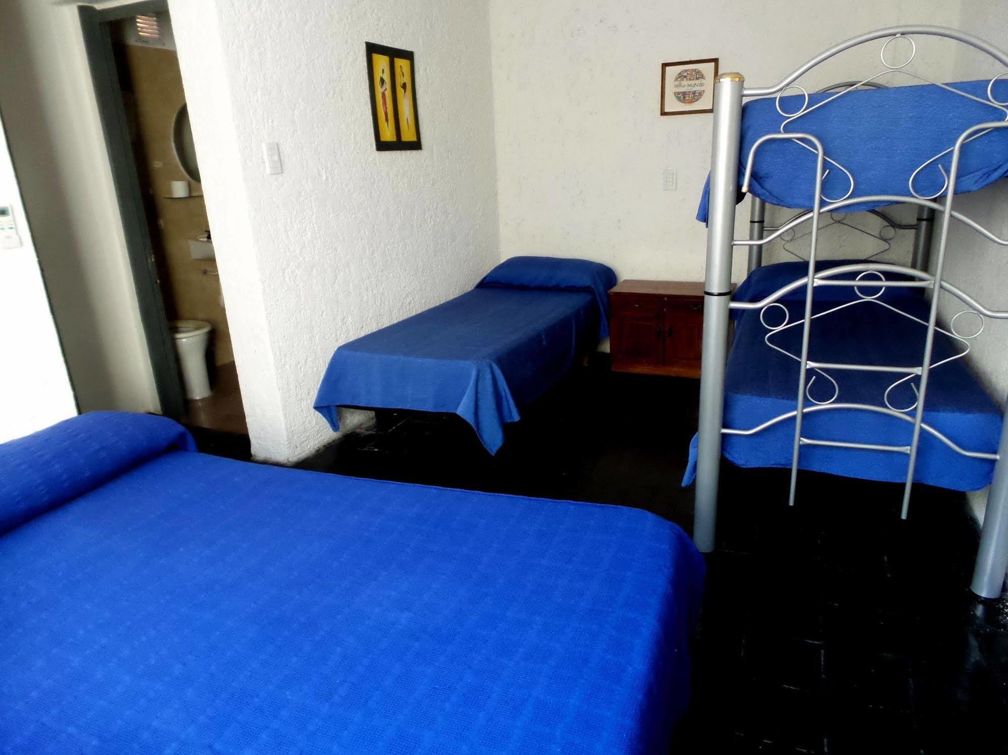 Hostel Otro Mundo Capdevila Εξωτερικό φωτογραφία