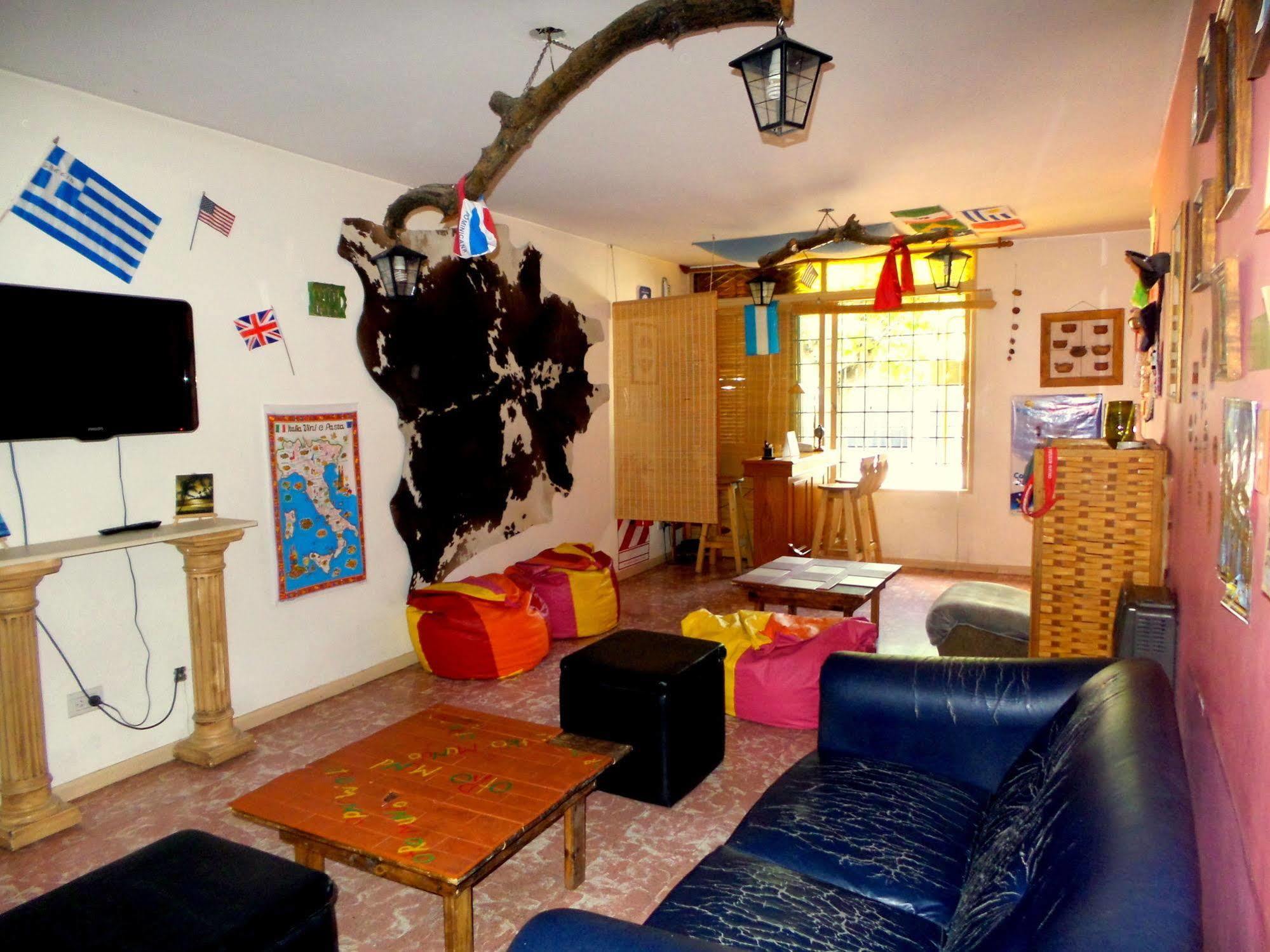 Hostel Otro Mundo Capdevila Εξωτερικό φωτογραφία